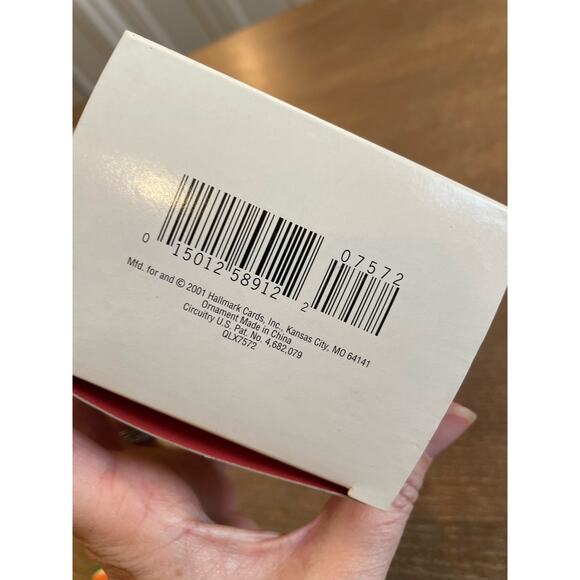 Hallmark Ornament Lighthouse Greetings Magic Collector's Series 2001 - Picture 4 of 5